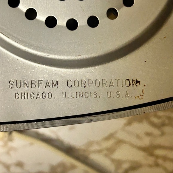 Vintage Sunbeam MixMaster Blender - Picture 8 of 8